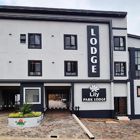 Lilypark Lodge Rustenburg Exteriör bild